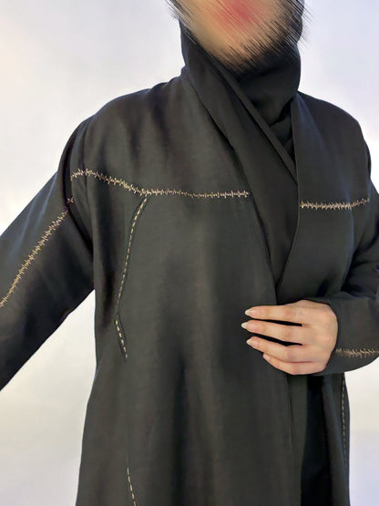 عبايه صيفيه من اللنن الطبيعي باللون الرمادي الغامق