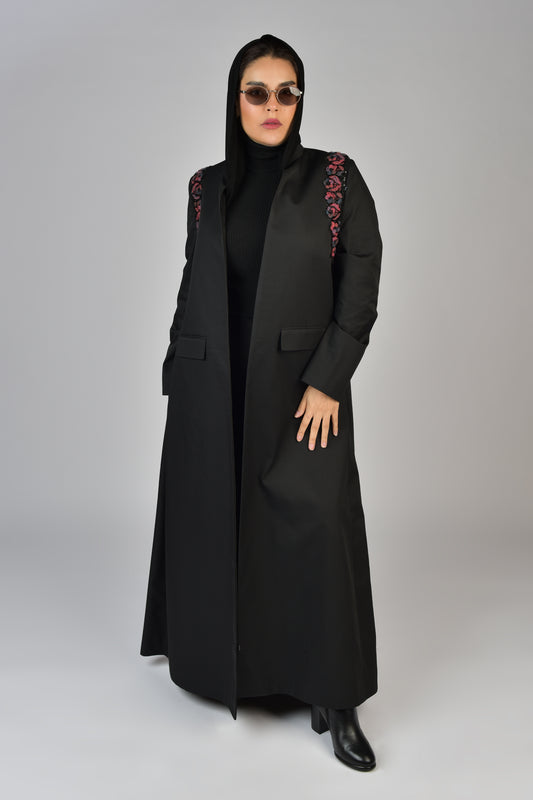 بليزر كتان اسود مزينة بورود