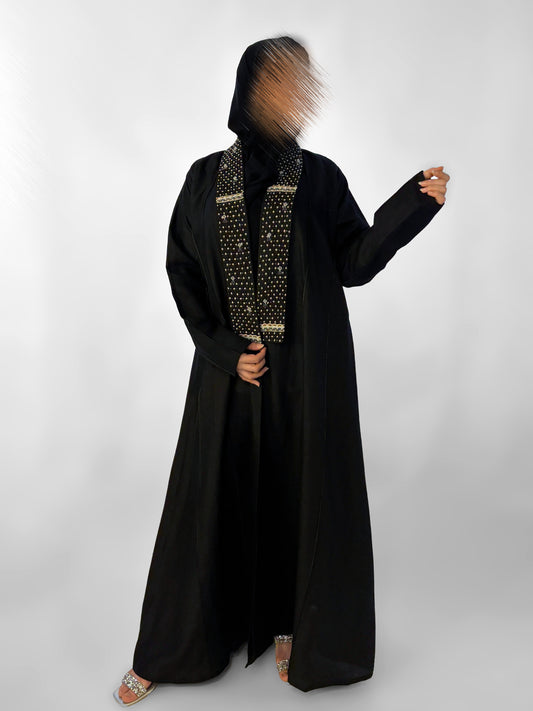 عبايه من اللنن الطبيعي باللون الاسود
